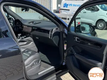 PORSCHE Cayenne E-Hybrid  21 Zol Panorama Luftfed. BOSE