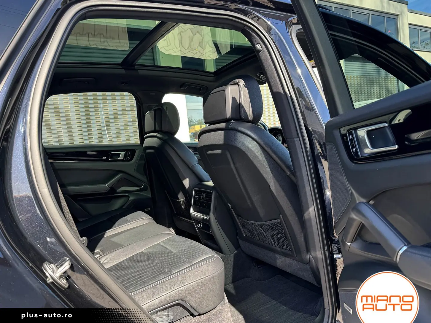 PORSCHE Cayenne E-Hybrid  21 Zol Panorama Luftfed. BOSE