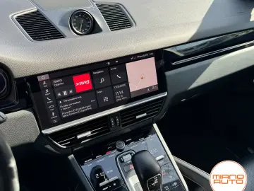 PORSCHE Cayenne E-Hybrid  21 Zol Panorama Luftfed. BOSE