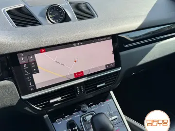 PORSCHE Cayenne E-Hybrid  21 Zol Panorama Luftfed. BOSE