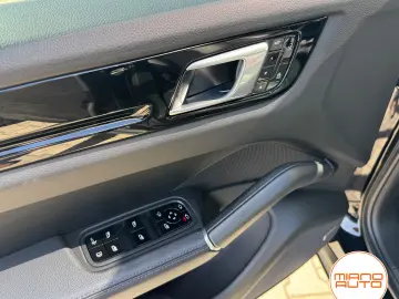 PORSCHE Cayenne E-Hybrid  21 Zol Panorama Luftfed. BOSE