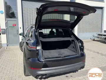 PORSCHE Cayenne E-Hybrid  21 Zol Panorama Luftfed. BOSE