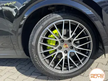 PORSCHE Cayenne E-Hybrid  21 Zol Panorama Luftfed. BOSE