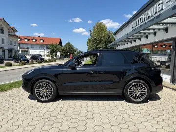 PORSCHE Cayenne S Platinum Edition LUFT ACC PANO BOSE