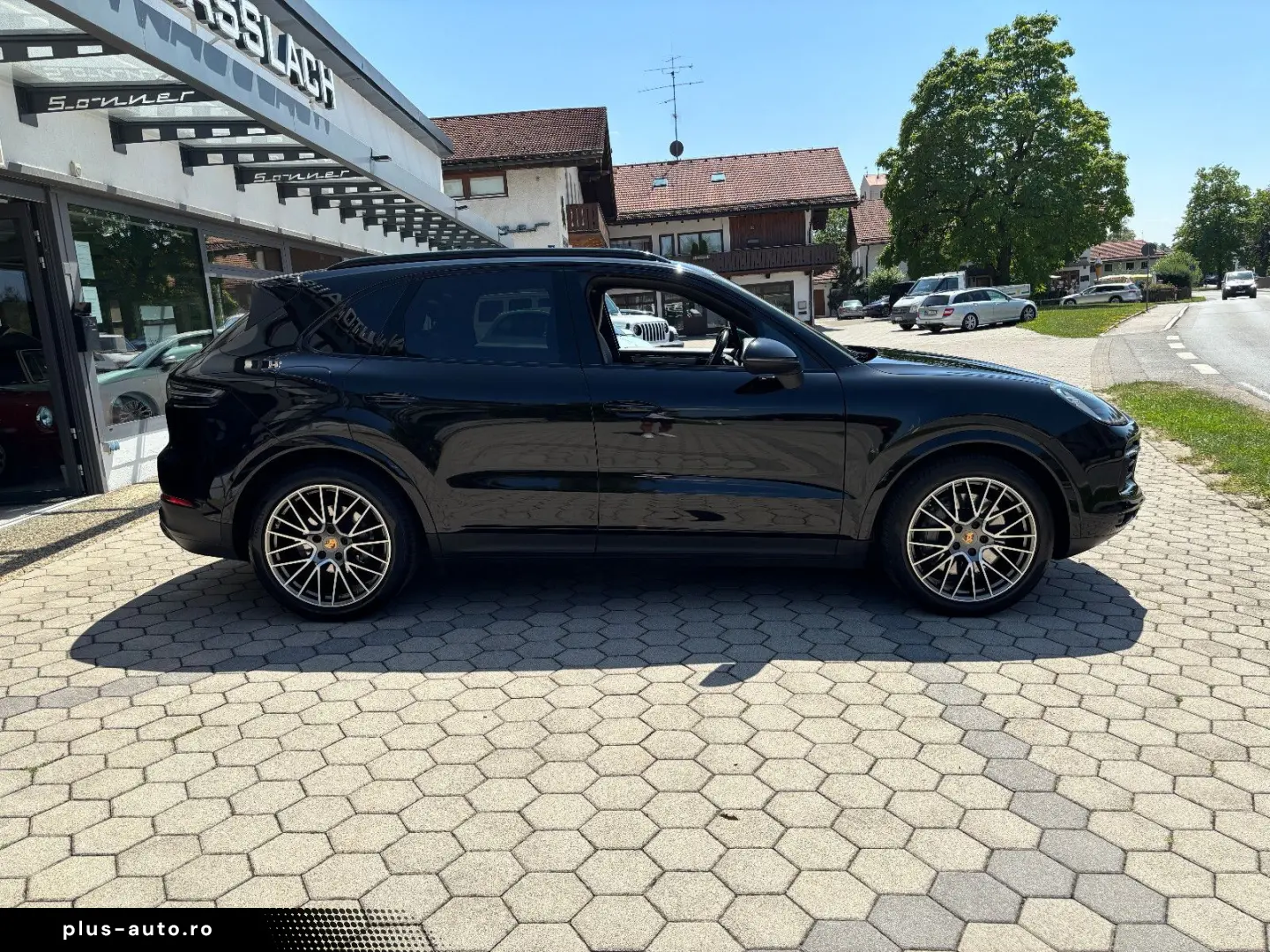 PORSCHE Cayenne S Platinum Edition LUFT ACC PANO BOSE