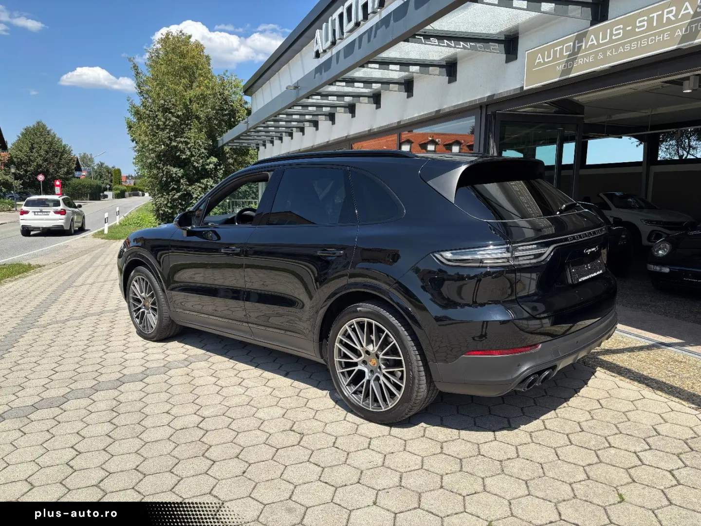 PORSCHE Cayenne S Platinum Edition LUFT ACC PANO BOSE