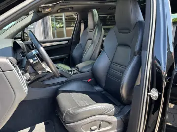 PORSCHE Cayenne S Platinum Edition LUFT ACC PANO BOSE