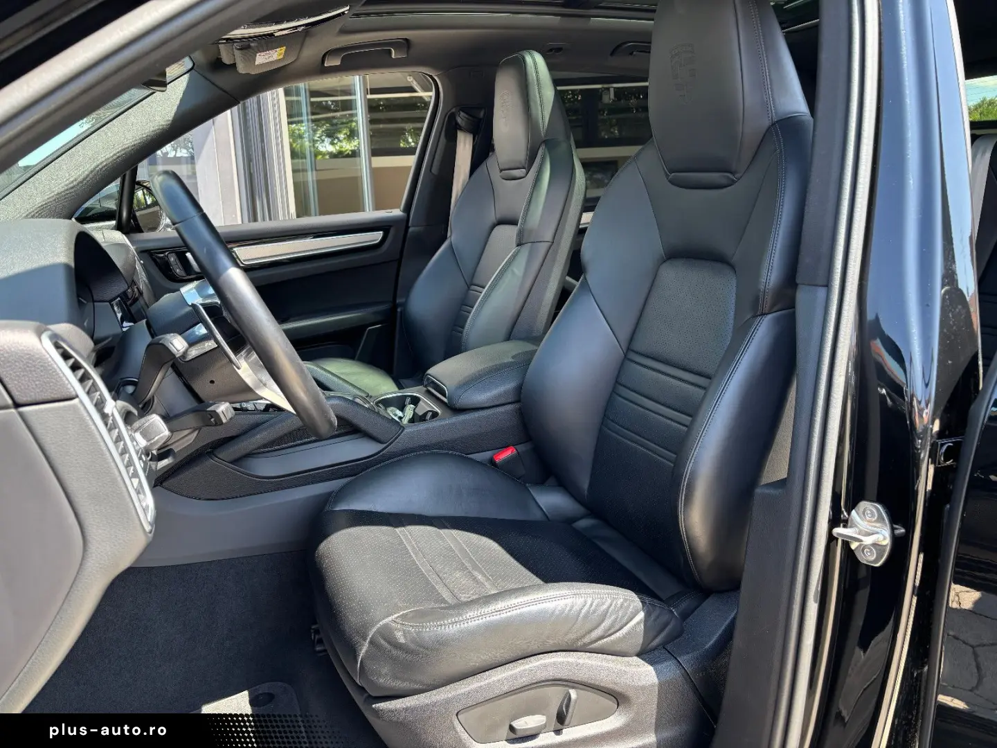 PORSCHE Cayenne S Platinum Edition LUFT ACC PANO BOSE