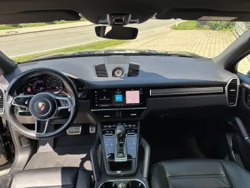 PORSCHE Cayenne S Platinum Edition LUFT ACC PANO BOSE