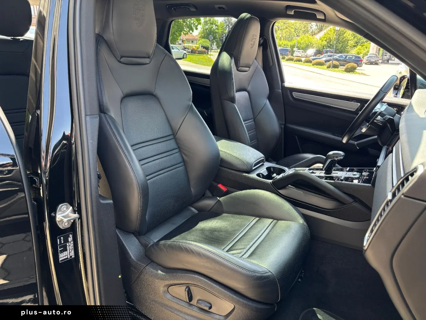 PORSCHE Cayenne S Platinum Edition LUFT ACC PANO BOSE