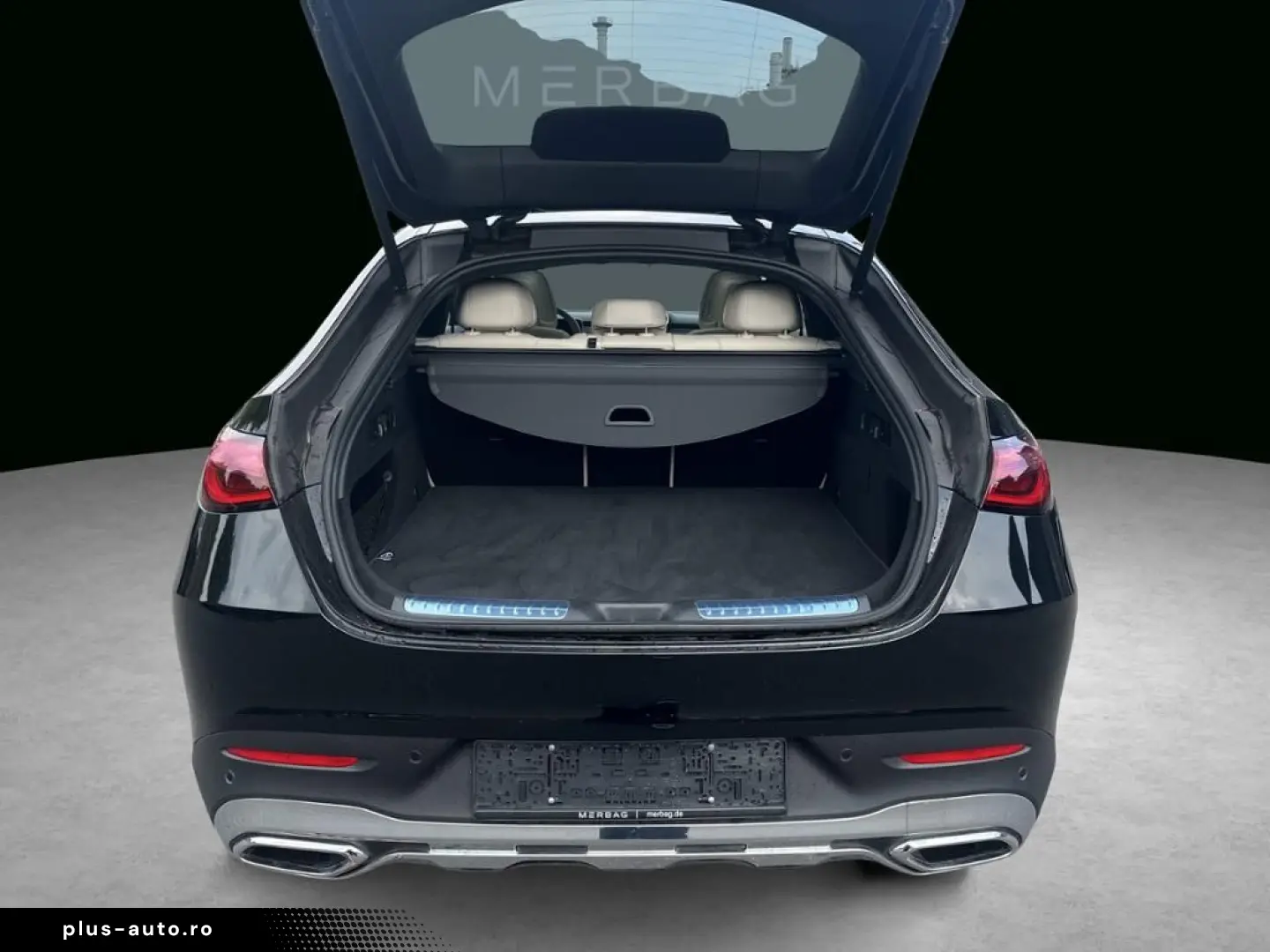 MERCEDES-BENZ GLC 220 d 4M Coupé AVANTGARDE PANO ACC WINTER