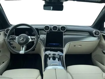 MERCEDES-BENZ GLC 220 d 4M Coupé AVANTGARDE PANO ACC WINTER