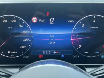 MERCEDES-BENZ GLC 220 d 4M Coupé AVANTGARDE PANO ACC WINTER