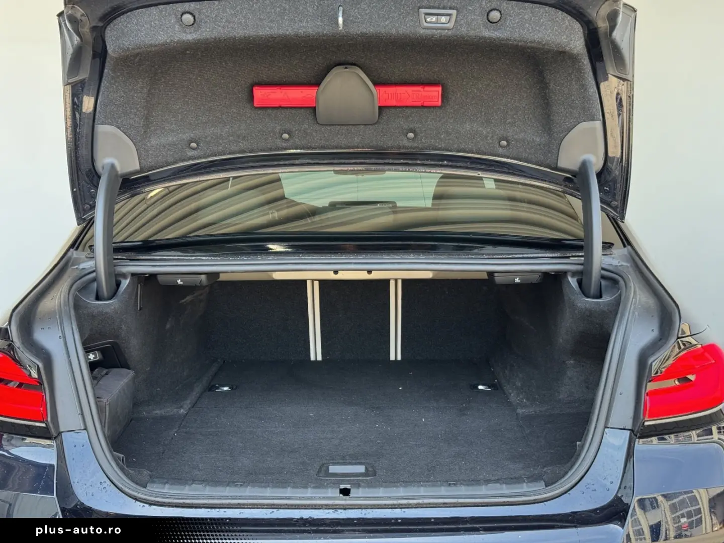 BMW 530e xDrive Limousine M Sport Navi.Laser.360