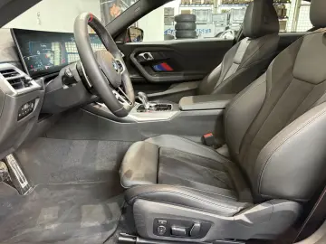 BMW M2 Coupé   Glass roof   Electric seat with memory