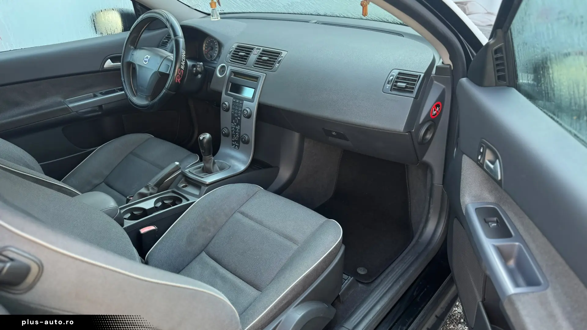 VOLVO C30