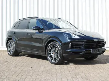 PORSCHE Cayenne  Abstandstempomat  Navi