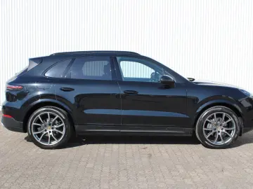 PORSCHE Cayenne  Abstandstempomat  Navi