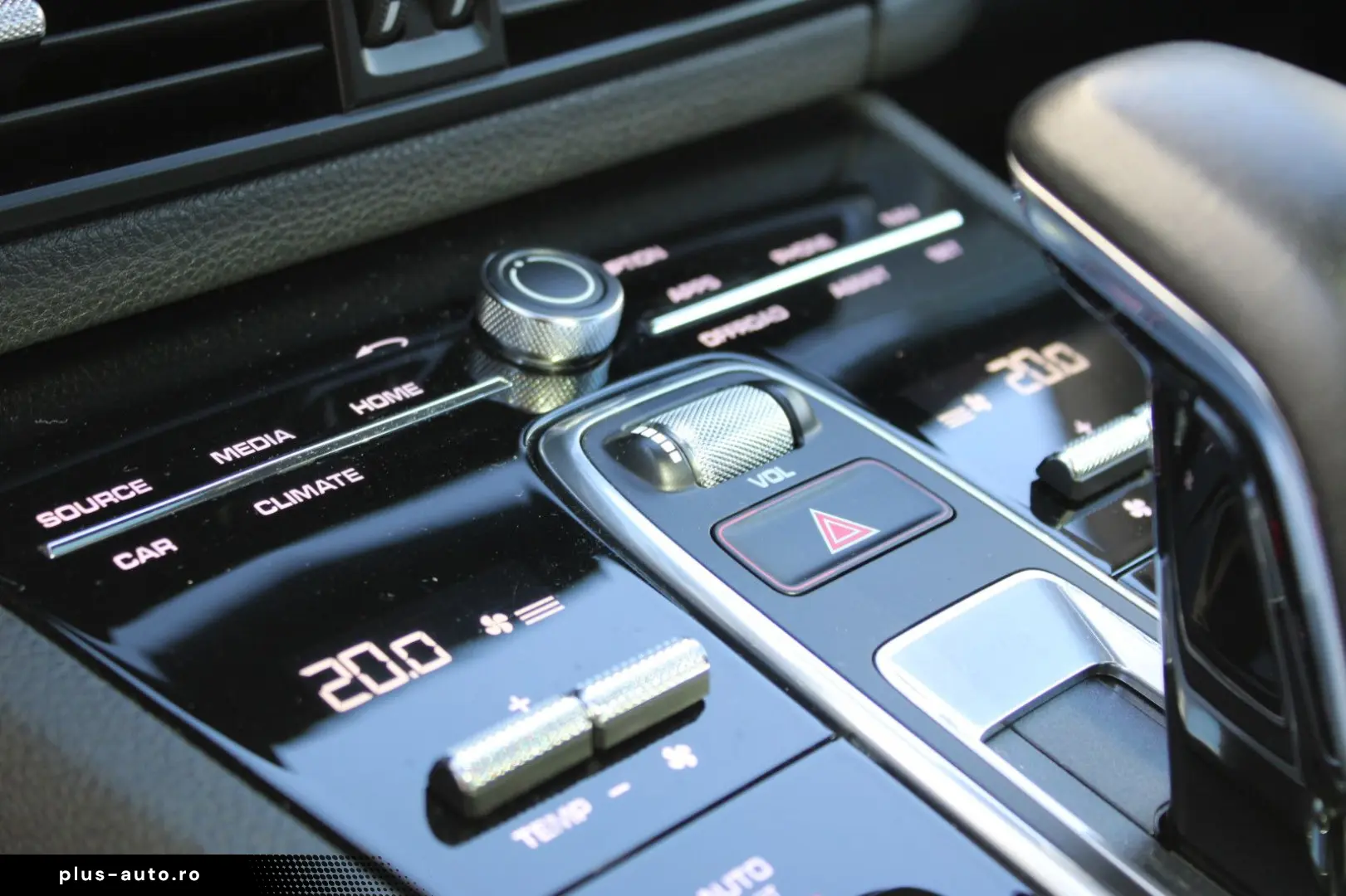PORSCHE Cayenne  Abstandstempomat  Navi