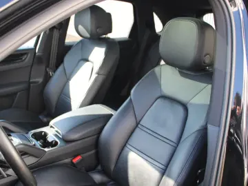PORSCHE Cayenne  Abstandstempomat  Navi