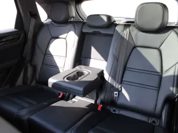 PORSCHE Cayenne  Abstandstempomat  Navi