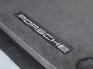 PORSCHE Cayenne  Abstandstempomat  Navi