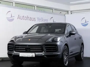 PORSCHE Cayenne  ACC PANO LUFT SPUR 360-CAM 21