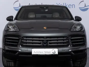 PORSCHE Cayenne  ACC PANO LUFT SPUR 360-CAM 21