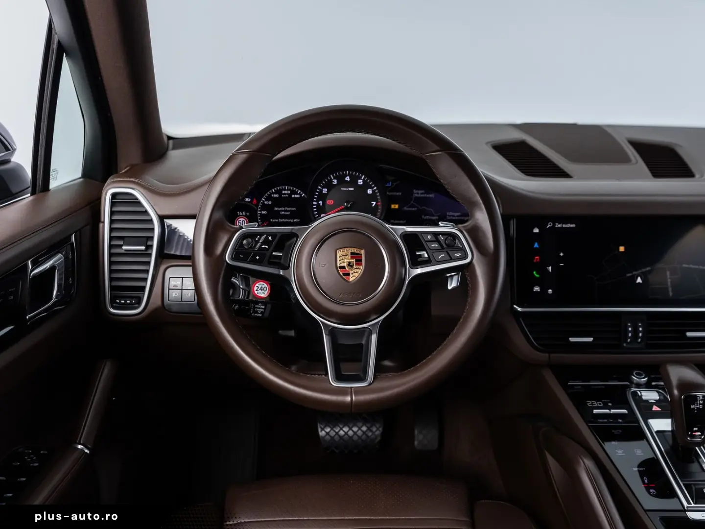 PORSCHE Cayenne  ACC PANO LUFT SPUR 360-CAM 21