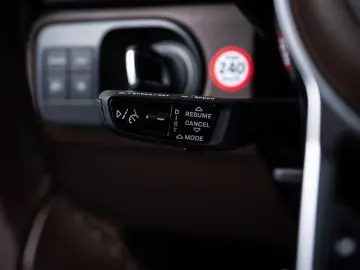 PORSCHE Cayenne  ACC PANO LUFT SPUR 360-CAM 21