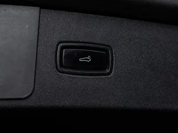 PORSCHE Cayenne  ACC PANO LUFT SPUR 360-CAM 21