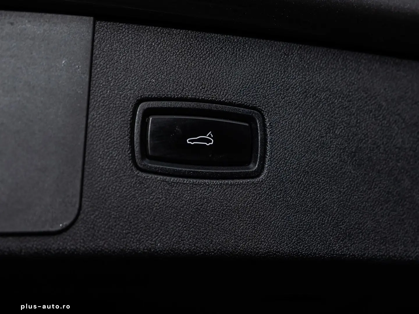 PORSCHE Cayenne  ACC PANO LUFT SPUR 360-CAM 21