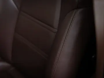 PORSCHE Cayenne  ACC PANO LUFT SPUR 360-CAM 21