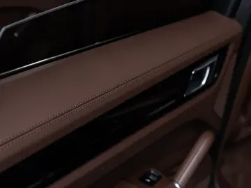 PORSCHE Cayenne  ACC PANO LUFT SPUR 360-CAM 21