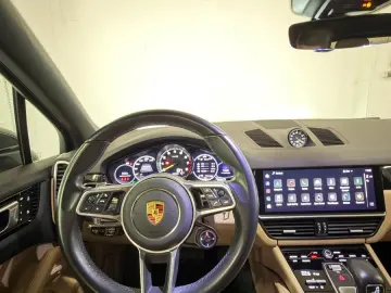 PORSCHE Cayenne E-Hybrid  NUR EXPORT   PANO 360