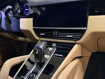PORSCHE Cayenne E-Hybrid  NUR EXPORT   PANO 360