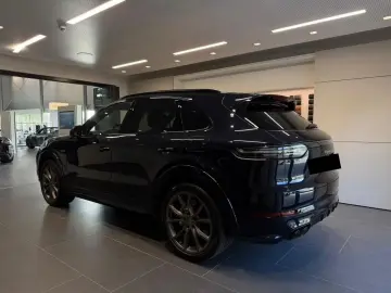 PORSCHE Cayenne E-Hybrid Platinum Edition