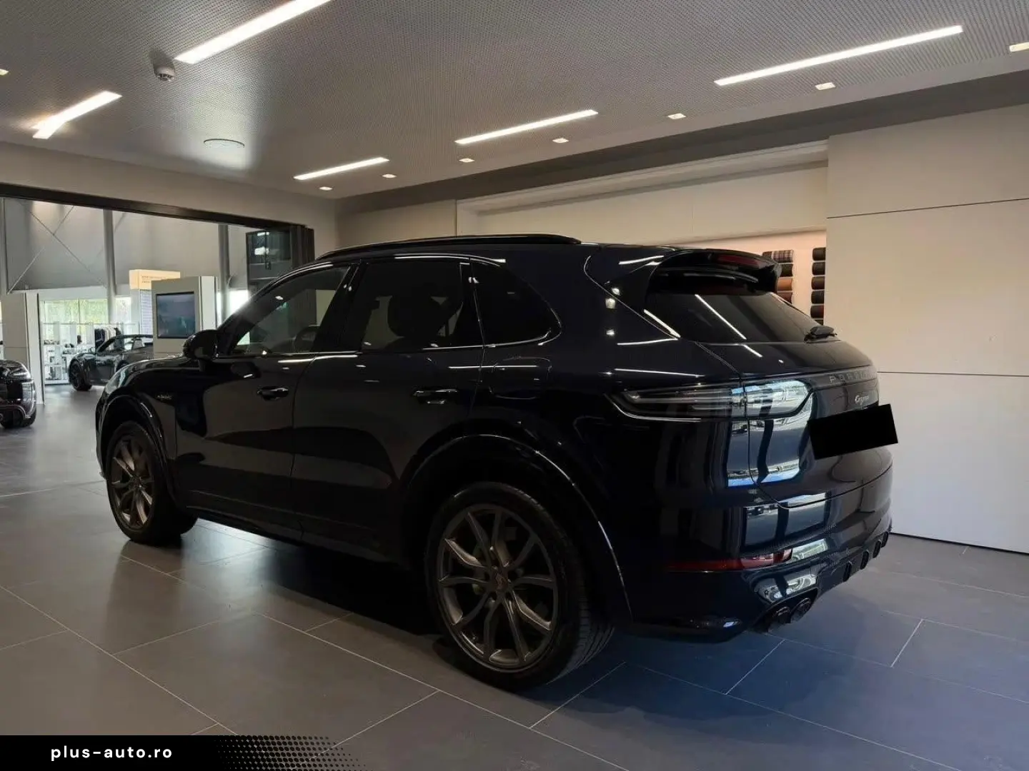 PORSCHE Cayenne E-Hybrid Platinum Edition