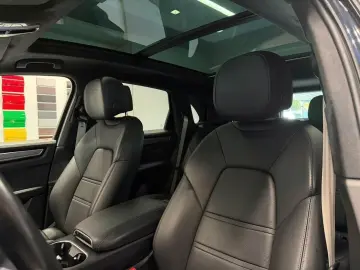 PORSCHE Cayenne E-Hybrid Platinum Edition