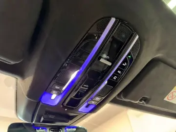 PORSCHE Cayenne E-Hybrid Platinum Edition