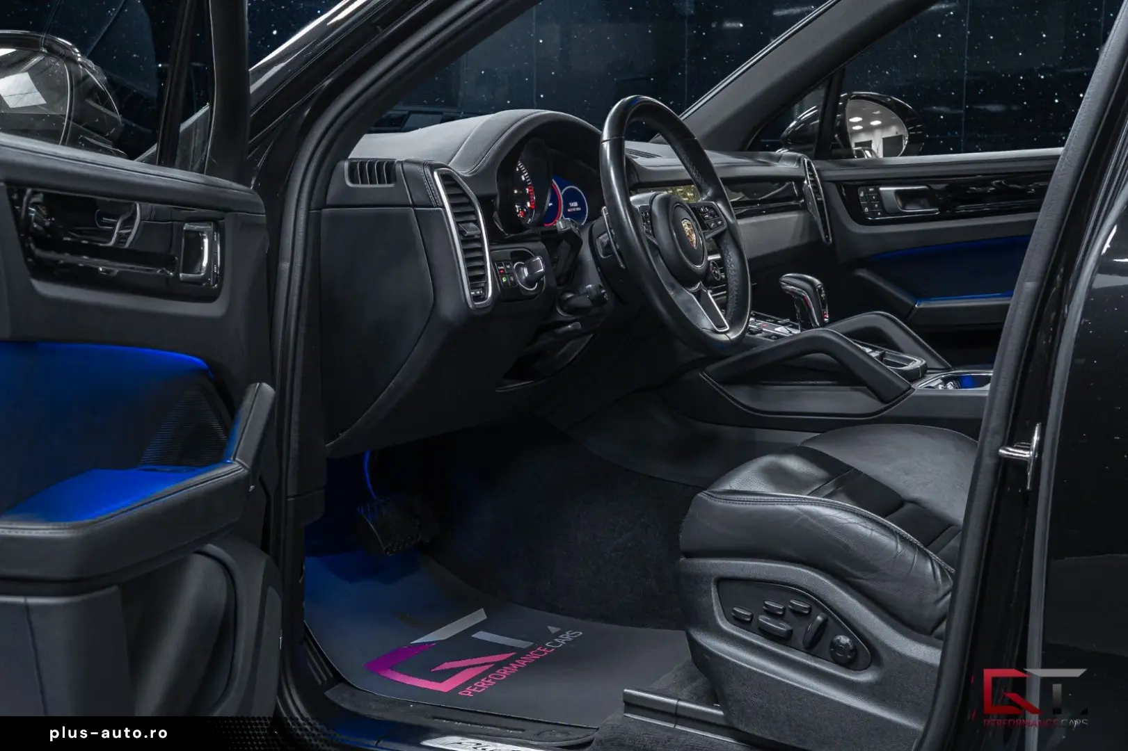 PORSCHE Cayenne E-Hyb PLATINUM EDT SportDesign 22  Pano