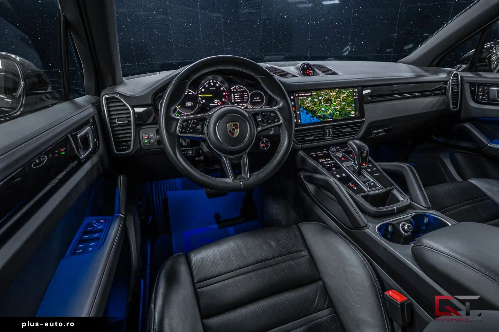 PORSCHE Cayenne E-Hyb PLATINUM EDT SportDesign 22  Pano