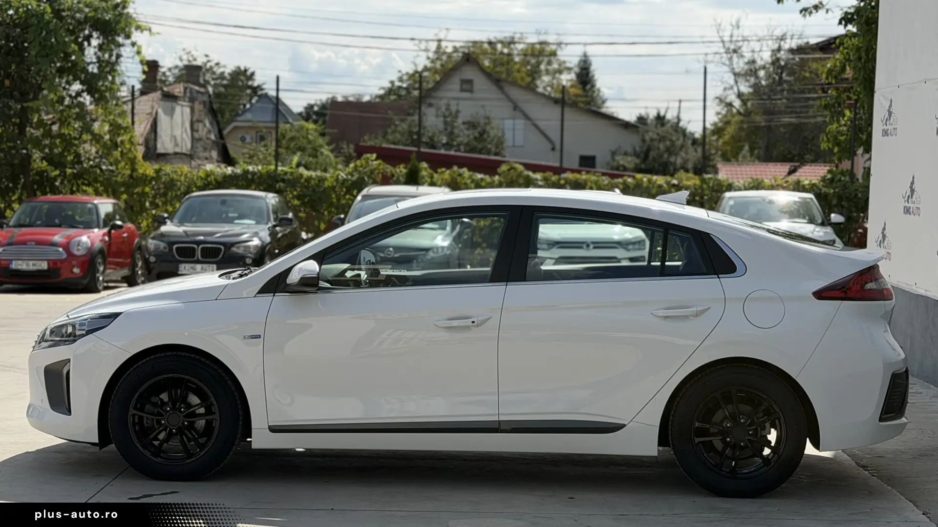 Hyundai  IONIQ