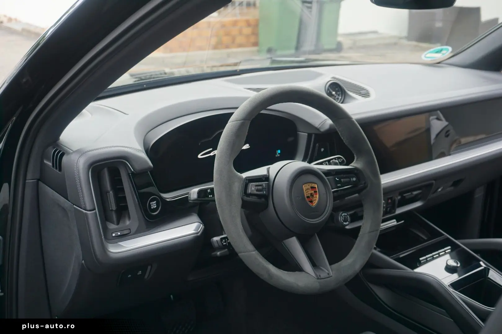 PORSCHE Cayenne E-Hybrid MASSAGE 22 Turbo Approved05-27