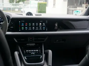 PORSCHE Cayenne E-Hybrid MASSAGE 22 Turbo Approved05-27