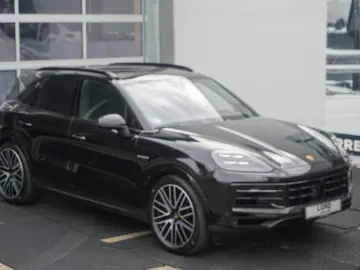 PORSCHE Cayenne E-Hybrid MASSAGE 22 Turbo Approved05-27