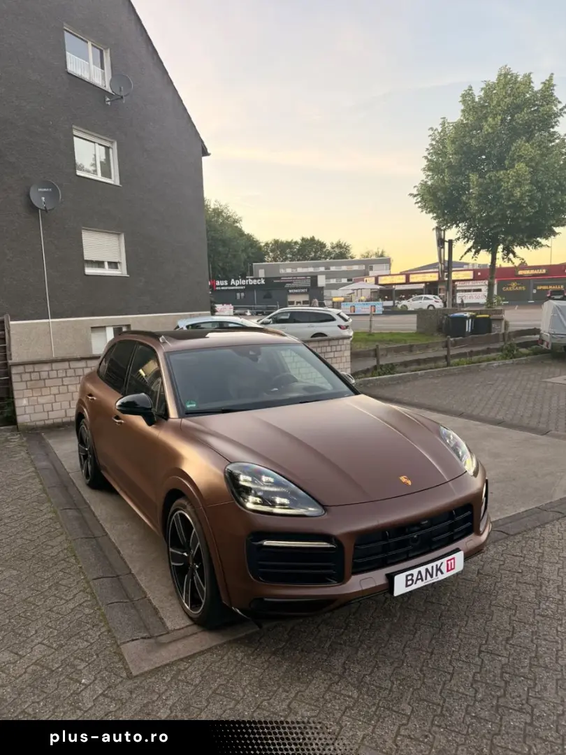 PORSCHE Cayenne E-Hybrid Approved-2027