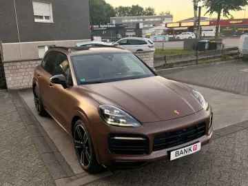 PORSCHE Cayenne E-Hybrid Approved-2027