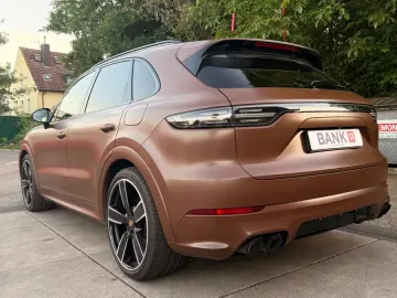 PORSCHE Cayenne E-Hybrid Approved-2027