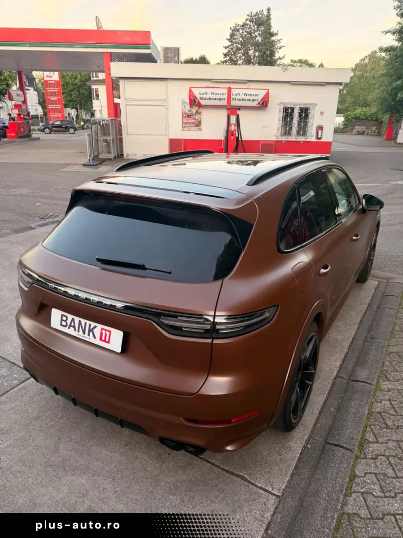 PORSCHE Cayenne E-Hybrid Approved-2027